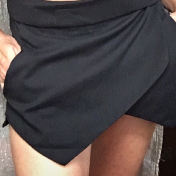 Asymmetrical Black Skort - Picture 3 of 3